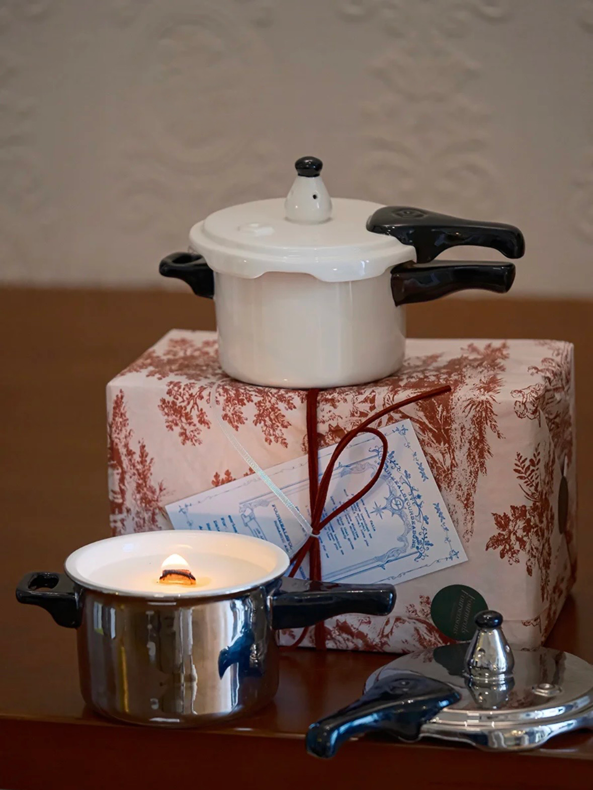 The Imposter Pressure Cooker Scented Candle