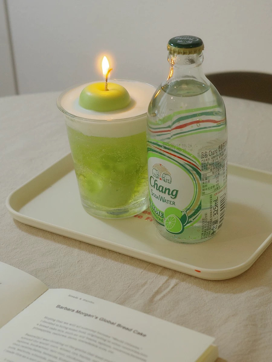 The Imposter Apple Foam Scented Candle