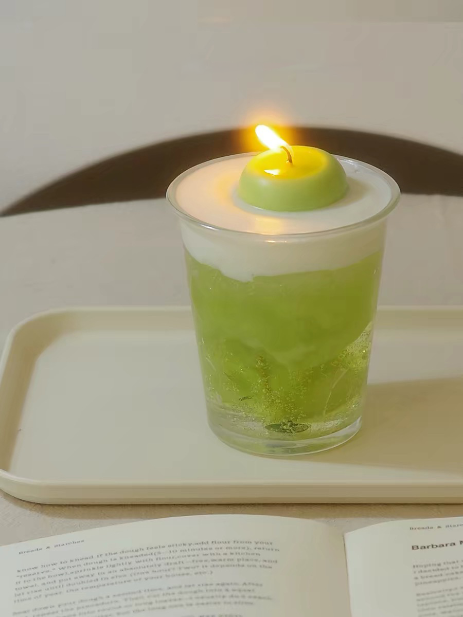 The Imposter Apple Foam Scented Candle