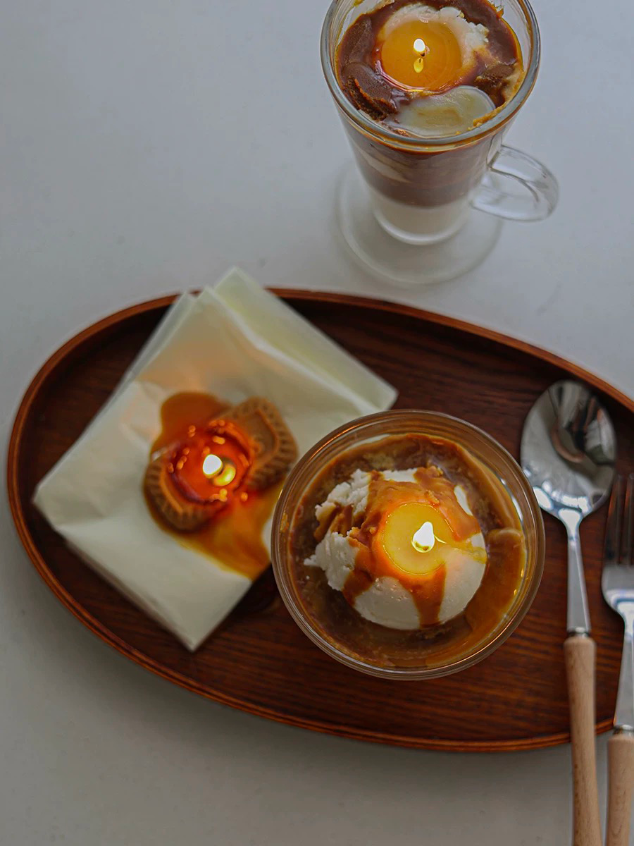 The Imposter Hot Chocolate Scented Candle